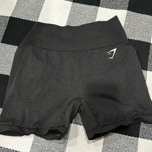 Gymshark Biker shorts, size medium!
